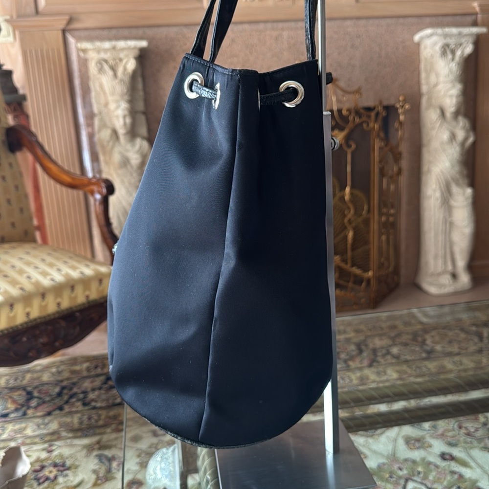 Versace bag - Picture 2 of 9